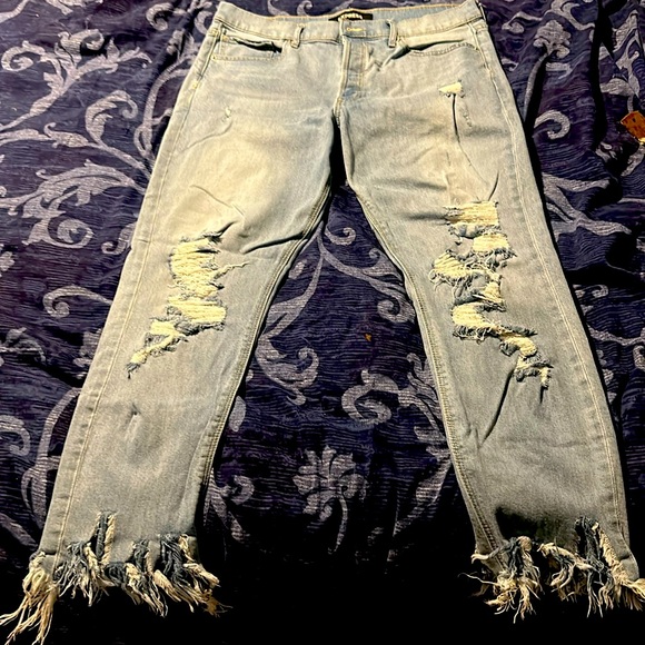 Express - - Picture 1 of 5